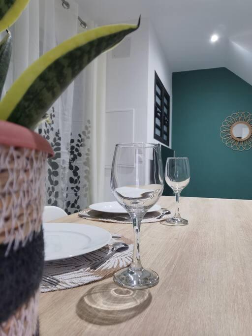 La Caz'A Loca Apartment แซ็ง-ปีแยร์ ภายนอก รูปภาพ